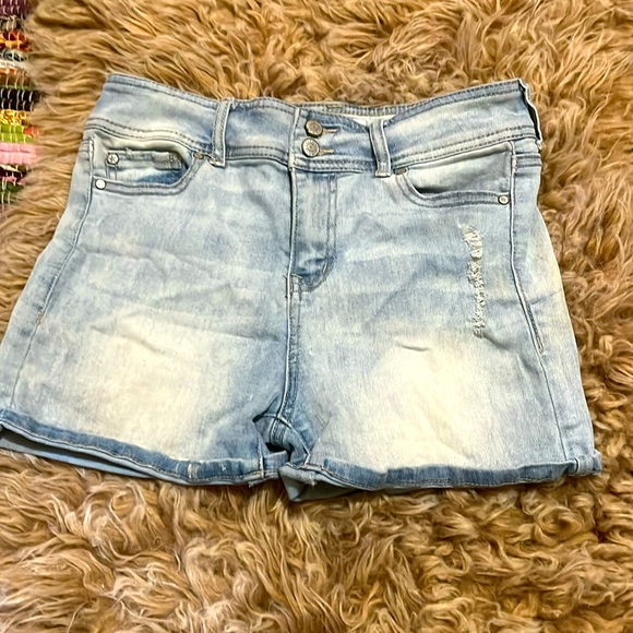 Pants - Light Wash Denim Shorts